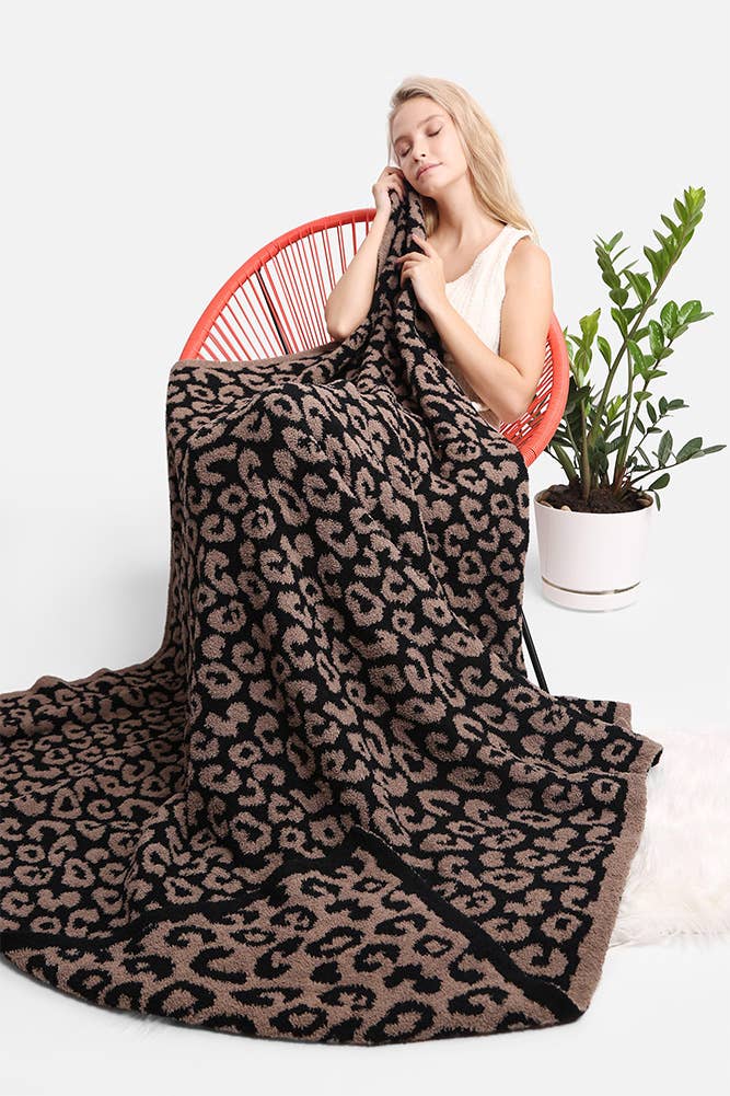 Hana - Luxury Soft Leopard Print Throw Blanket: Beige