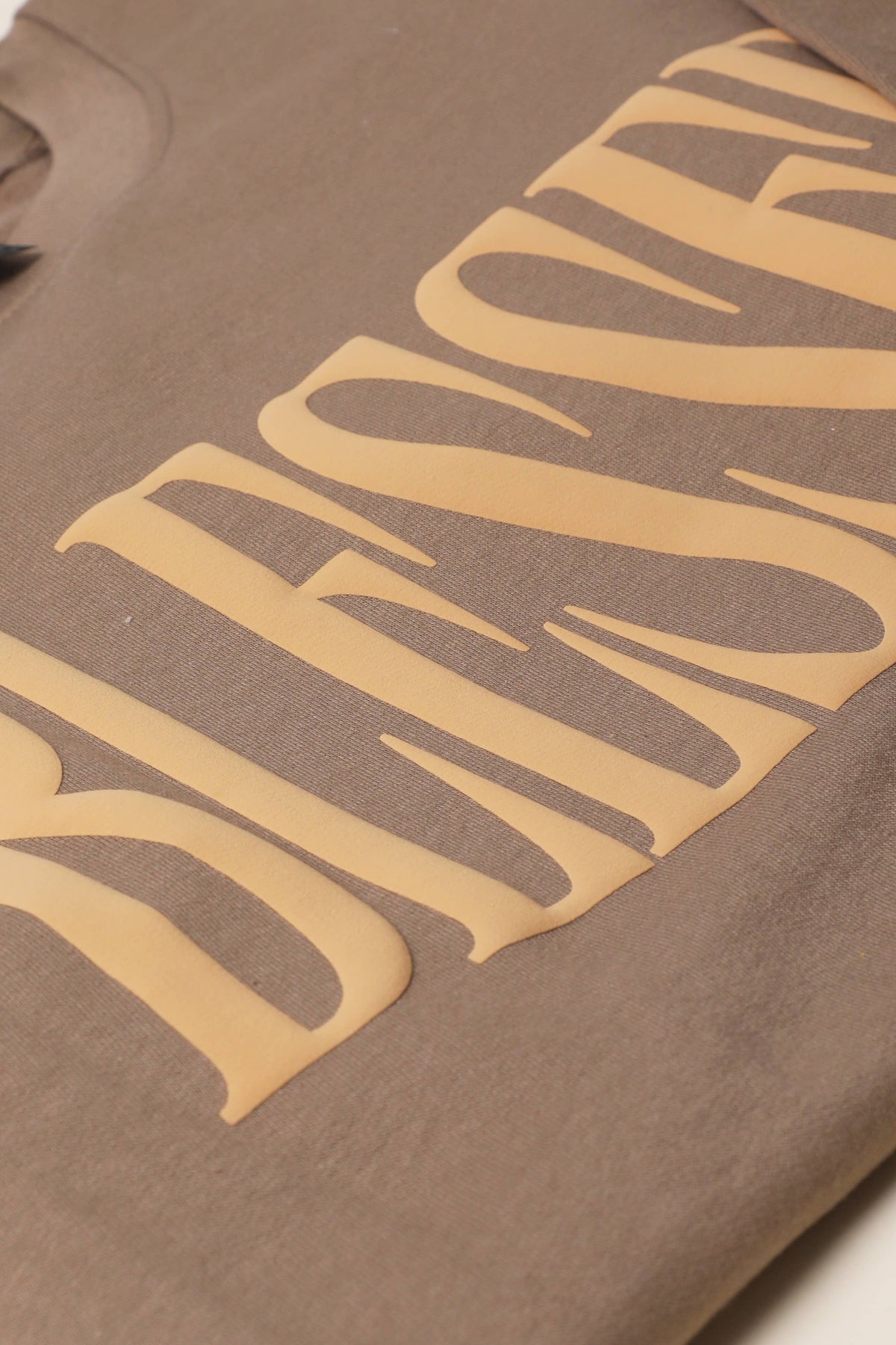 Fashion City - BLESSED PUFF Print MIDWEIGHT Sweatshirt: SAND / L