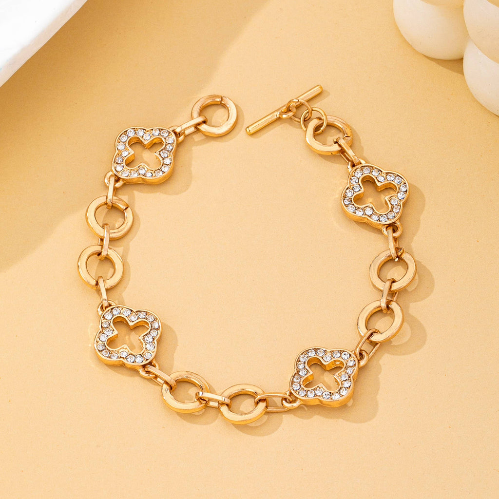JOSSLYN by wall to wall - Pave Crystal Clover Link Bracelet With Toggle Clasp| 80B1781: Gold