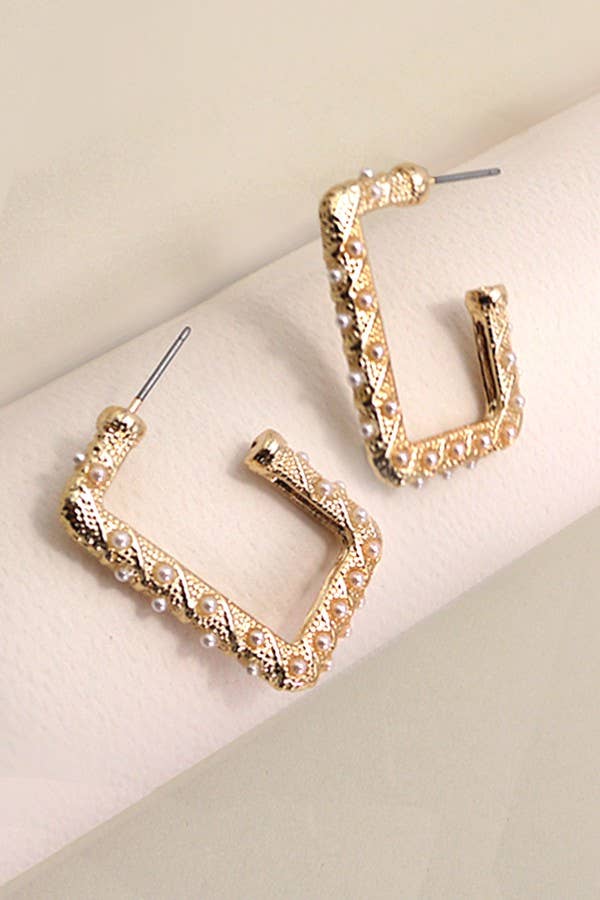 JOSSLYN by wall to wall - PEARL GOLD MIX RECTANGLE HOOP EARRINGS | 31E24892: Gold