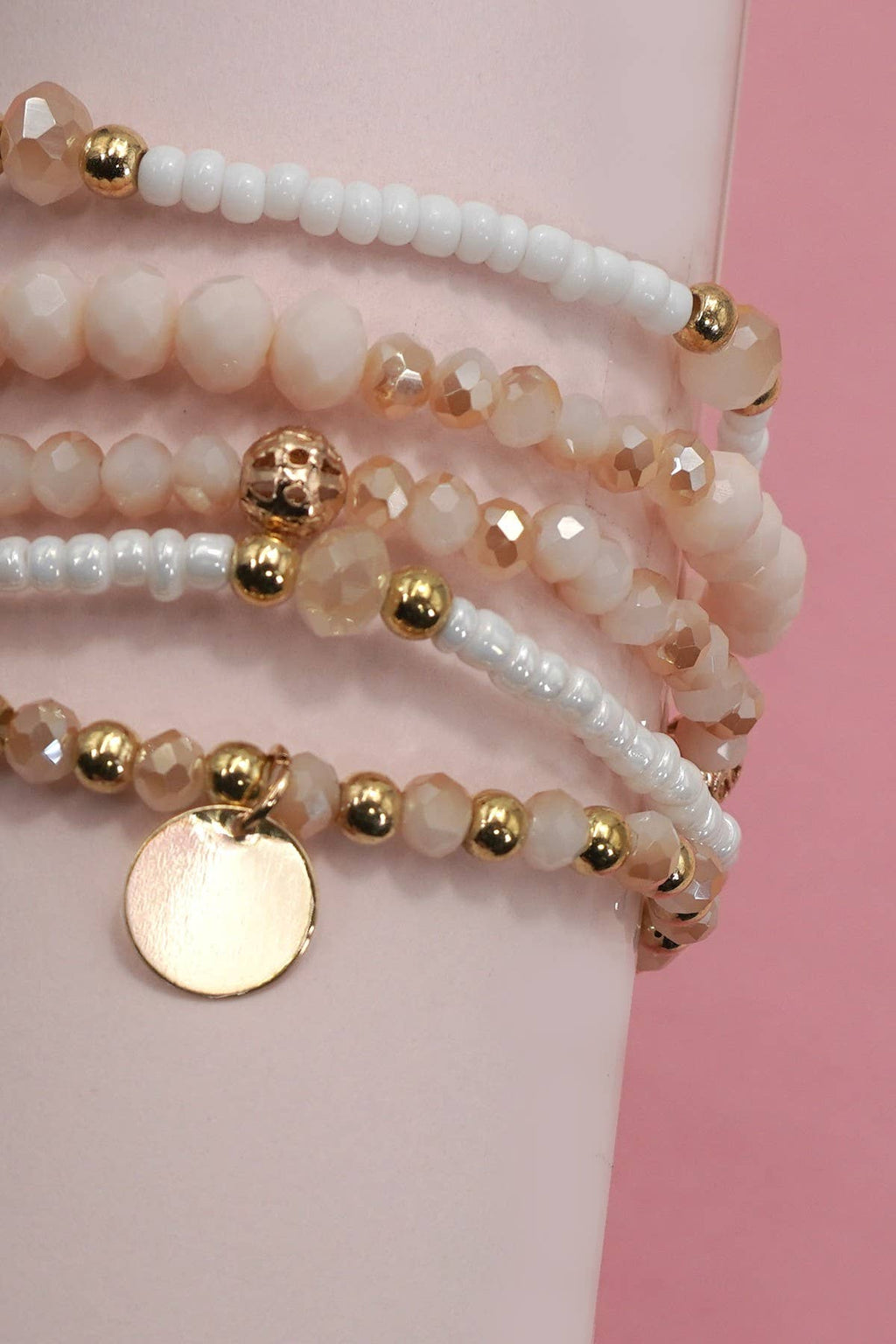 JOSSLYN by wall to wall - MULTILAYER BEADED CHAIN DISC CHARM BRACELET | 40B5160: LT PINK