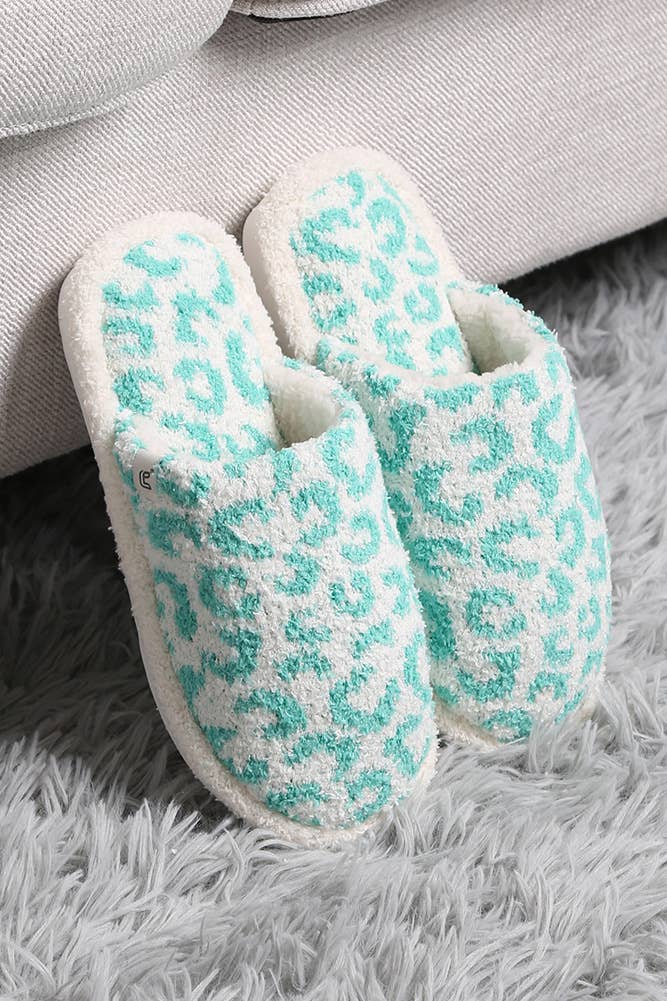 Hana - Leopard Print Fuzzy Microfiber Slipper: Coffee / SM