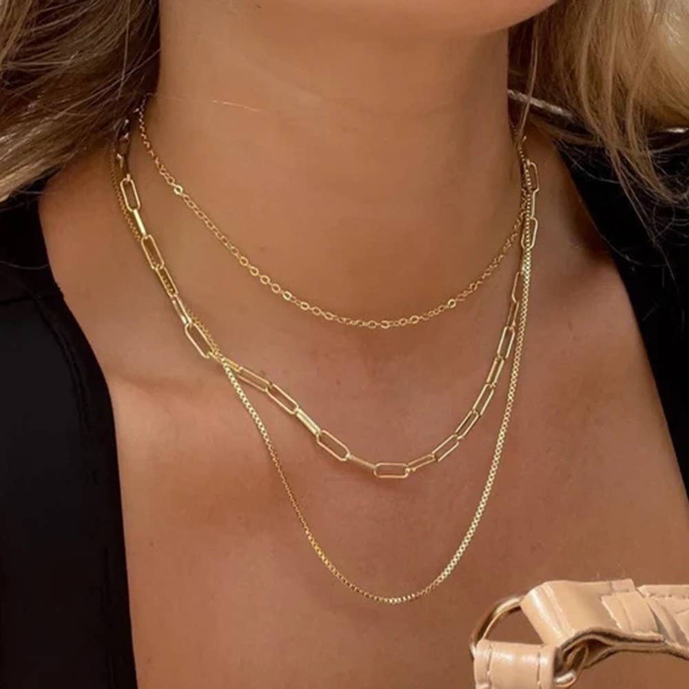 JOSSLYN by wall to wall - 18K STAINLESS STEEL TARNISH FREE LAYERED NECKLACE | 40NK346: GOLD