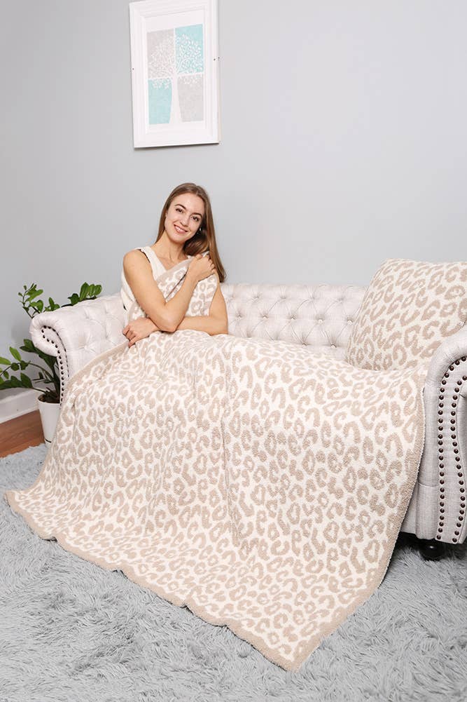 Hana - Luxury Soft Leopard Print Throw Blanket: Beige