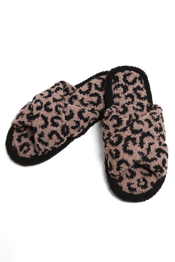 Hana - Leopard criss-cross slippers: Beige / SM