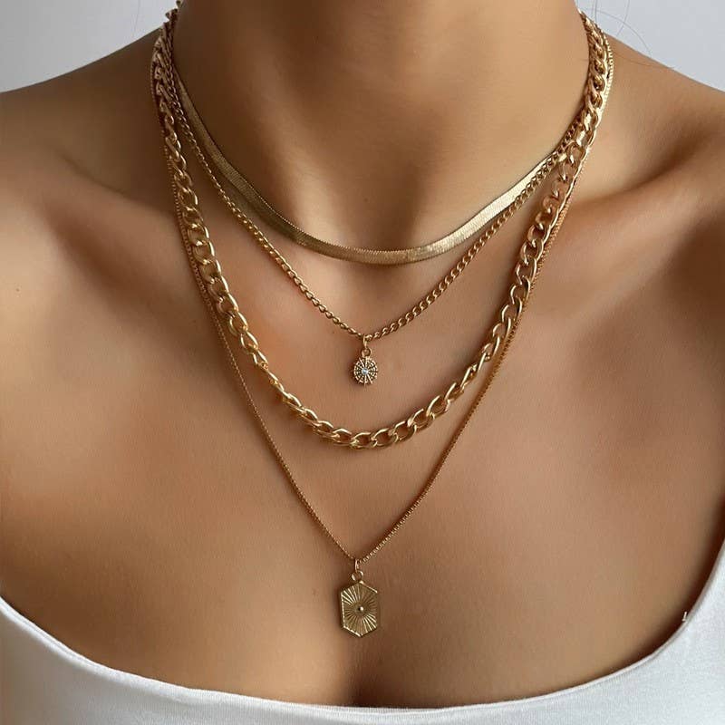 JOSSLYN by wall to wall - DOUBLE CHARM MULTI LAYER NECKLACE | 40NK9609: GOLD
