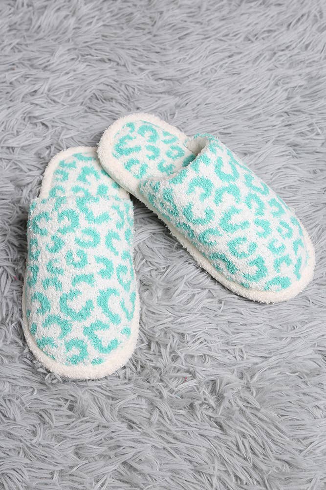 Hana - Leopard Print Fuzzy Microfiber Slipper: Coffee / SM