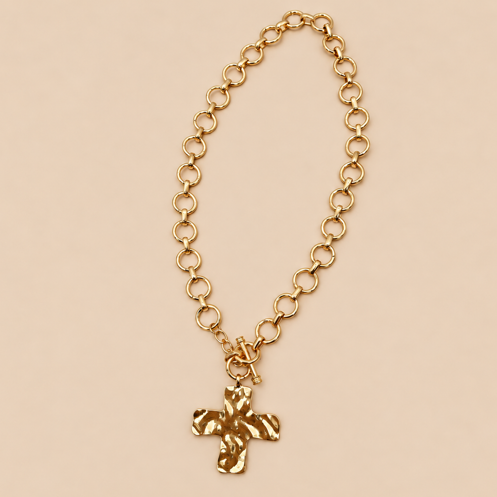 JOSSLYN by wall to wall - NOTABLE HAMMERED CROSS FRONT TOGGLE NECKLACE | 40NK9474: GOLD