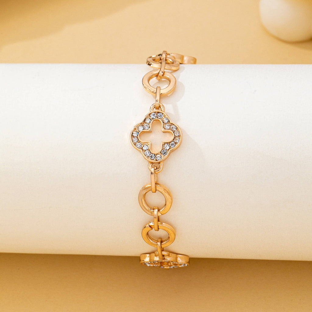 JOSSLYN by wall to wall - Pave Crystal Clover Link Bracelet With Toggle Clasp| 80B1781: Gold
