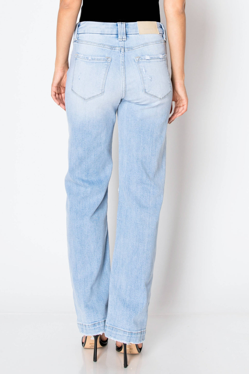 ARTEMIS VINTAGE - TUMMY CONTROL HIGH RISE RELAXED STRAIGHT LEG JEANS: 3 (25)