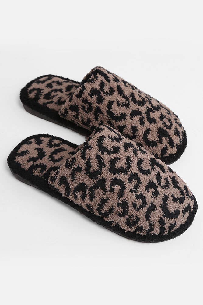 Hana - Leopard Print Fuzzy Microfiber Slipper: Coffee / ML
