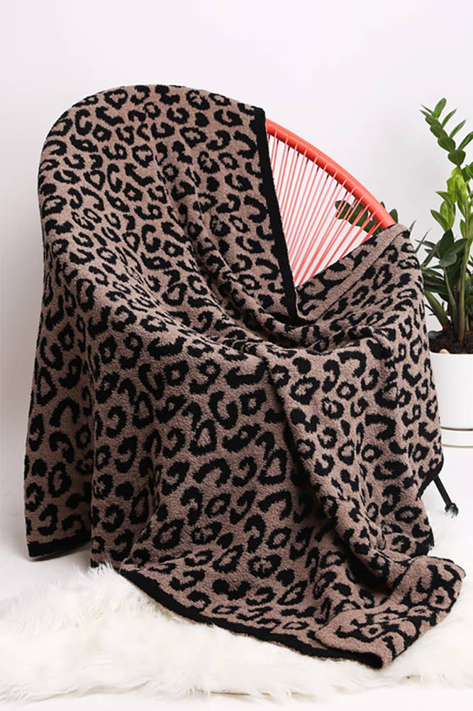 Hana - Luxury Soft Leopard Print Throw Blanket: Blue