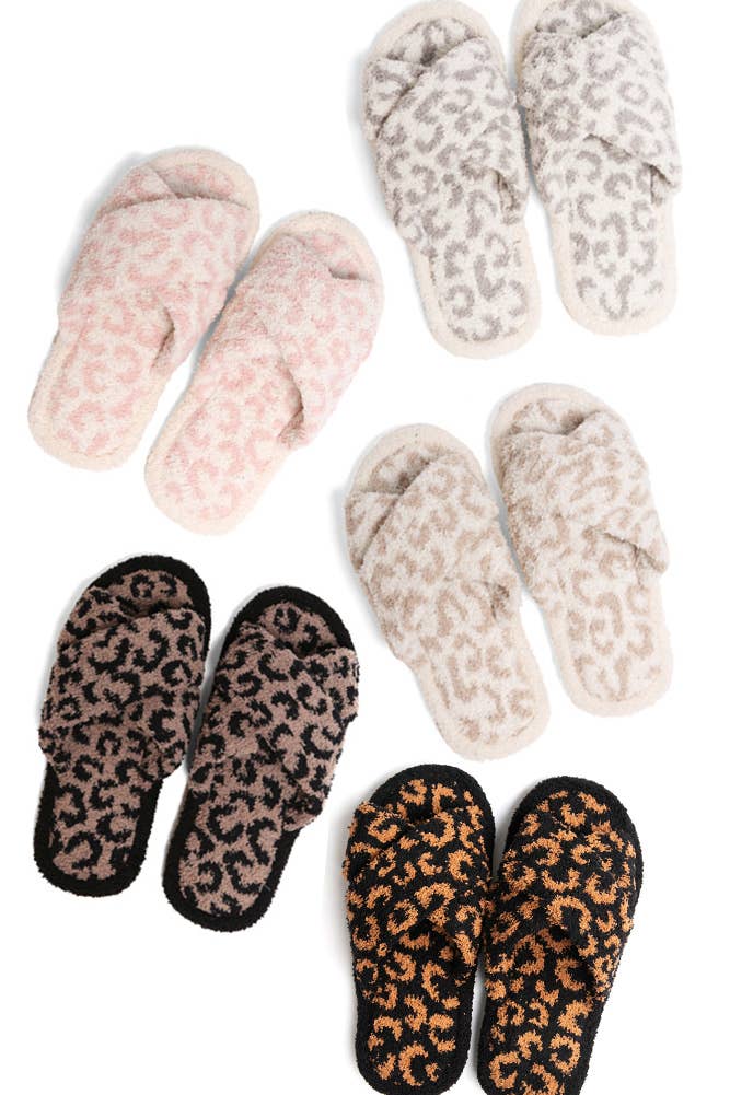 Hana - Leopard criss-cross slippers: Beige / SM