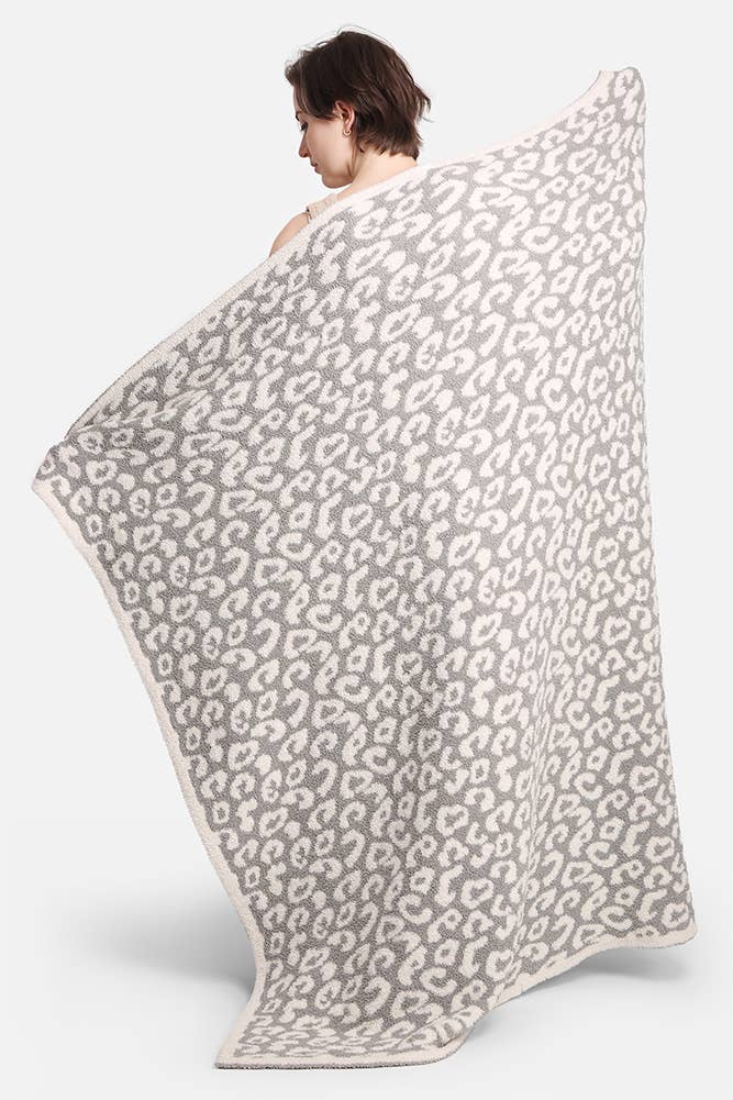 Hana - Luxury Soft Leopard Print Throw Blanket: Beige