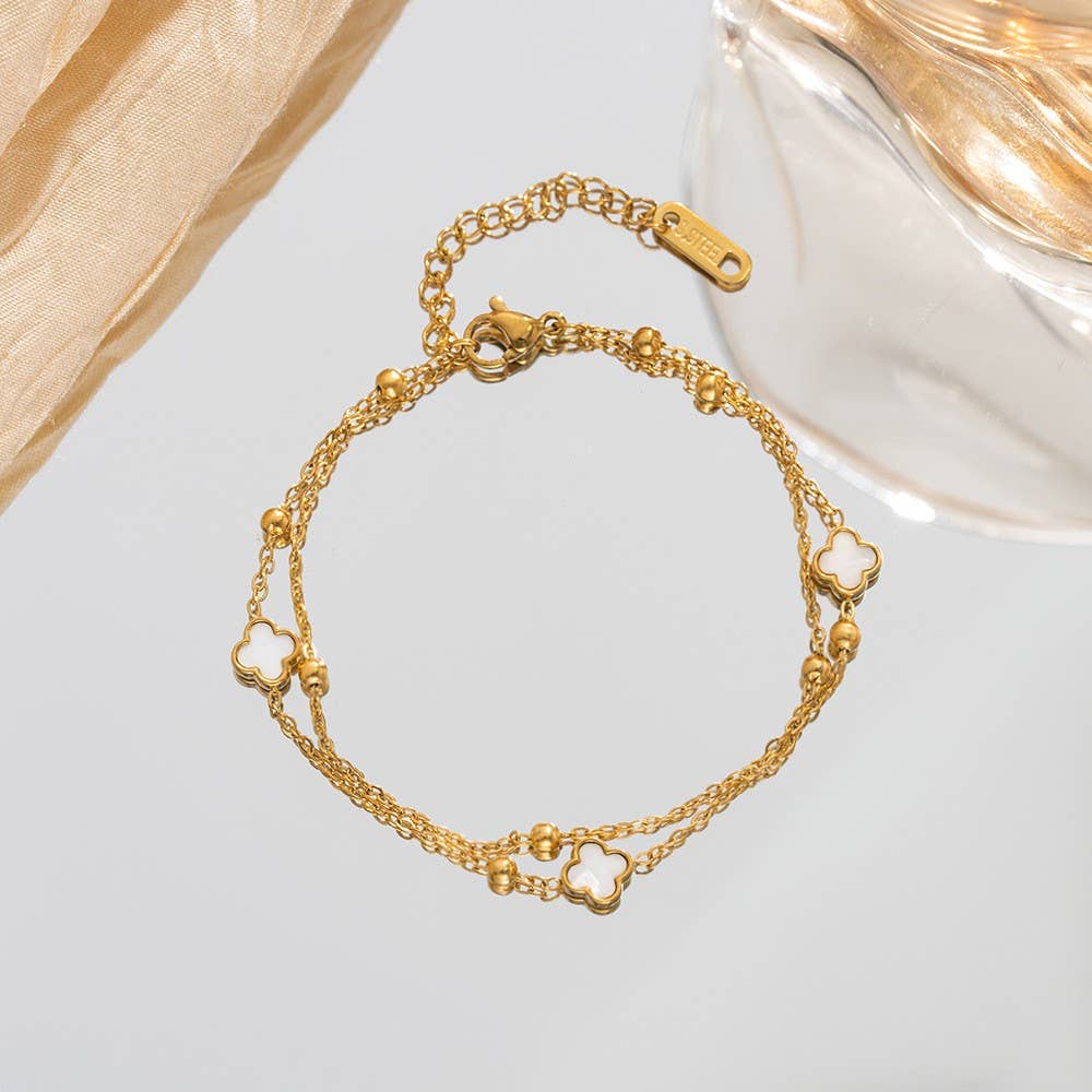 JOSSLYN by wall to wall - 18K STAINLESS STEEL TARNISH FREE CLOVER BRACELET | 40B5173: White