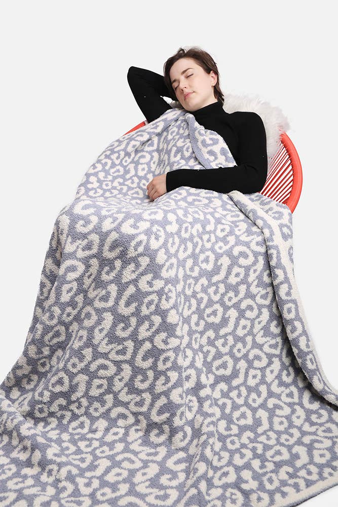 Hana - Luxury Soft Leopard Print Throw Blanket: Beige